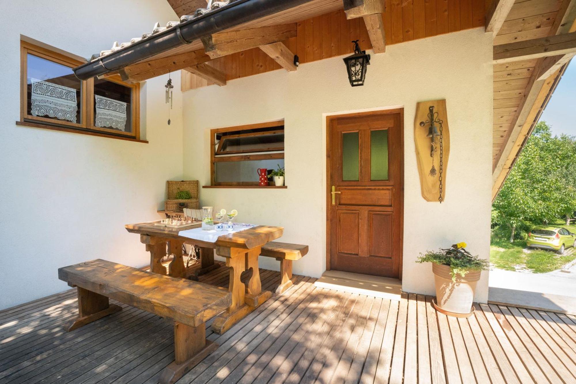 Horse Farm Holiday Pr' Kolenc Zgornje Gorje Exterior photo